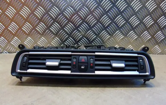 BMW 7 F01 F02 F03 F04 Dashboard air vent grill cover trim 9115859