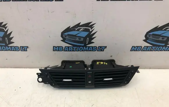 BMW X1 E84 Dash center air vent grill 2991235 2991681