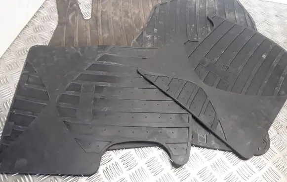 Opel Corsa E Car floor mat set 39140782 39140781 39140778