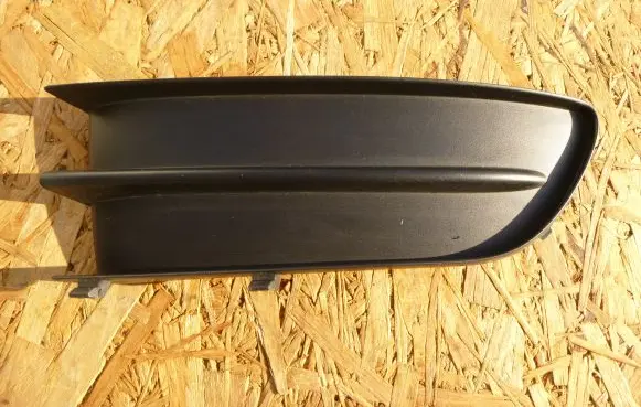 Renault Laguna II Front bumper lower grill G000009693