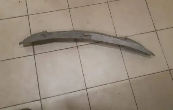 Opel Insignia A Front bumper foam support bar 13238344