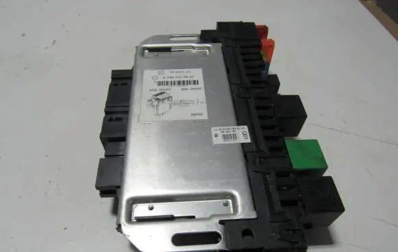 Mercedes-Benz S W220 Keyless (KESSY) go control unit/module A2305450932 05045125 04512502020402