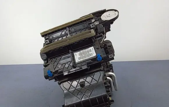 Ford Focus Interior heater climate box assembly BV6N19B555NE
