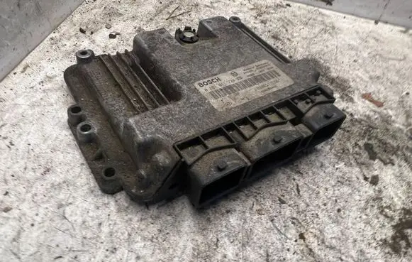 Renault Espace - Grand espace IV Engine control unit/module ECU 8200311550