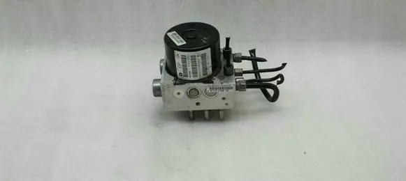 Chrysler 300C ABS Pump 68210116AA