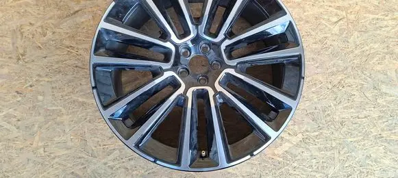 Volvo XC90 R22 alloy rim 32294604 C09164