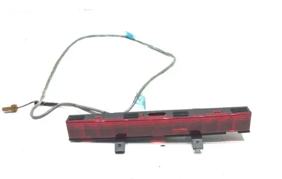 Infiniti Q70 Y51 Third/center stoplight A048707