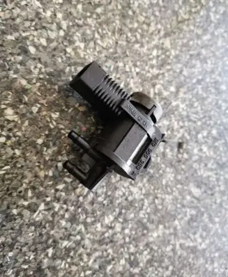 Audi A6 S6 C6 4F Turbo solenoid valve 1K0906283A
