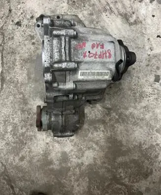 BMW 5 F10 F11 Gearbox transfer box case 7619777