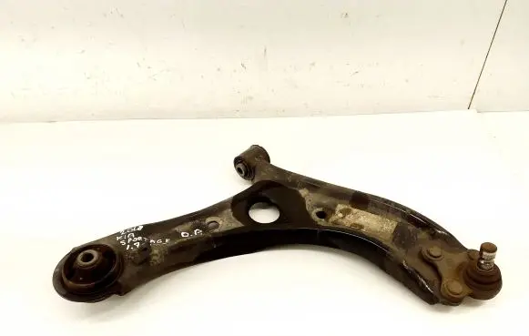 KIA Sportage Front lower control arm/wishbone