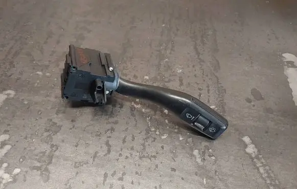 Audi A4 S4 B6 8E 8H Wiper control stalk 8E0953503