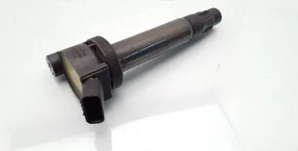 Toyota Sienna XL20 II High voltage ignition coil 9008019025