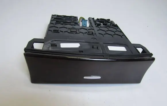 Mercedes-Benz ML W164 Car ashtray a1648100030-merc1 a1648100030