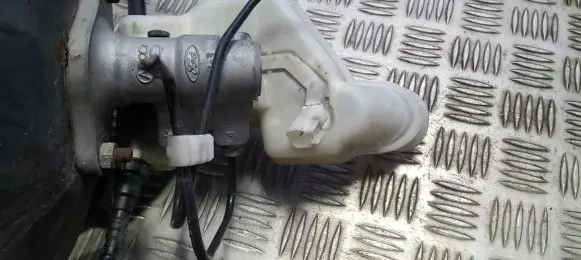 Ford Fiesta Master brake cylinder 03350884941