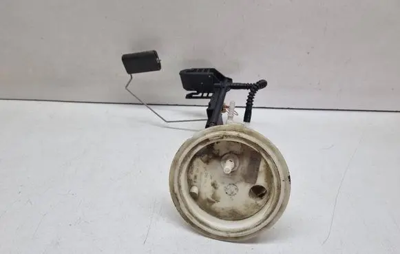 BMW 5 E60 E61 Fuel level sensor 6765843