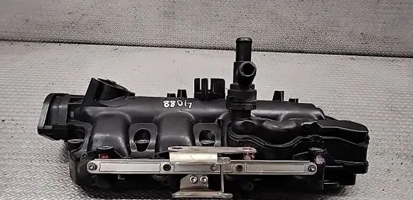 Opel Astra J Intake manifold 55571993