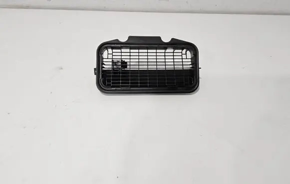 Alfa Romeo Giulia Quarter panel pressure vent 50544528