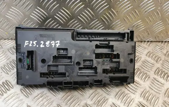BMW X3 F25 Fuse box set 9259467