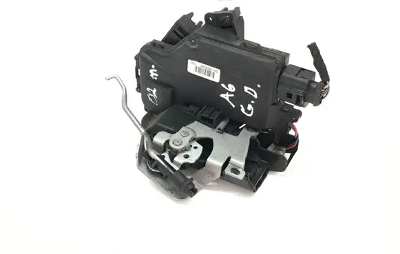 Audi A6 S6 C5 4B Rear door lock 4B0839016G