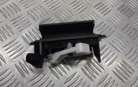 Toyota Corolla E120 E130 Tailgate opening switch BRAK