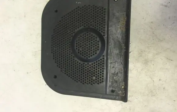 BMW 6 E63 E64 Subwoofer grill/trim 6921703