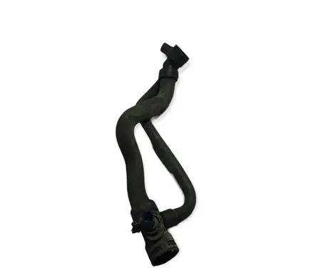 Volkswagen PASSAT B5 Engine coolant pipe/hose