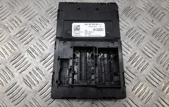 Audi A5 Comfort/convenience module 8W1907063AB