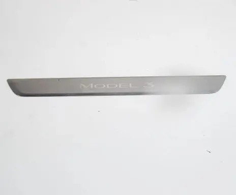 Tesla Model 3 Front sill trim cover 150476300A