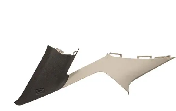 (D)pillar trim (top)