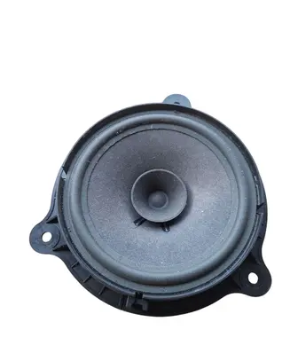 Renault Kadjar Rear door speaker
