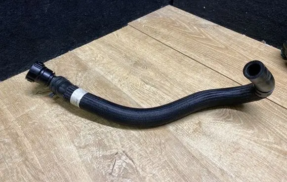 Jaguar F-Type Engine coolant pipe/hose EX533E525AB