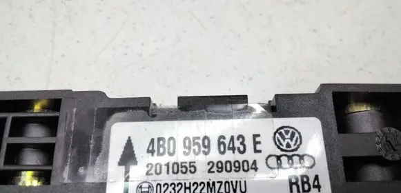 Audi A8 S8 D3 4E Airbag deployment crash/impact sensor 4B0959643E