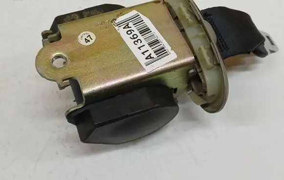 Renault Scenic III - Grand scenic III Middle seatbelt (rear) A6021704