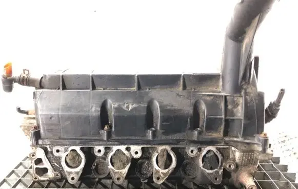 Mercedes-Benz Vaneo W414 Engine head R1660160201