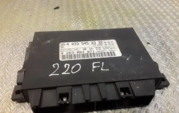 Mercedes-Benz S W220 Parking PDC control unit/module 0335453332 A0335453332