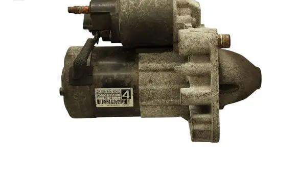 Peugeot 208 Starter motor M000T93582