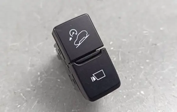 Mazda CX-70/90 Hazard light switch 4099T1A 3A158A KR9P66160