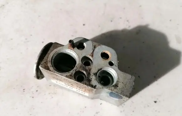 Seat Ibiza III (6L) Air conditioning (A/C) expansion valve 52268990