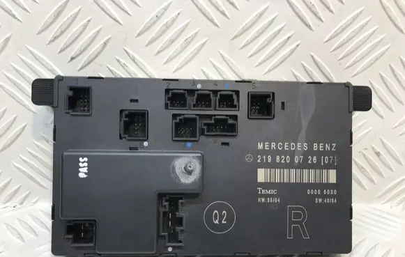 Mercedes-Benz CLS C219 Door control unit/module 2198200726