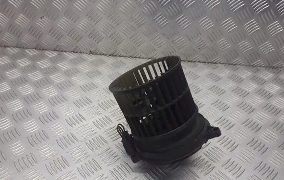 Ford Fiesta Front door blower motor 