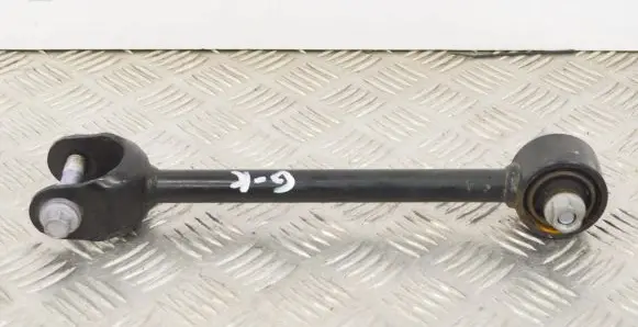 Toyota C-HR I Rear upper control arm/wishbone