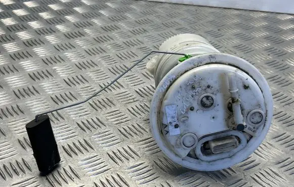 Peugeot 3008 I In-tank fuel pump