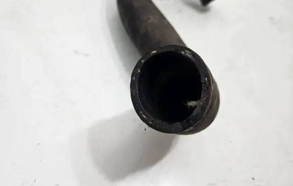 Opel Zafira B Coolant pipe/hose 