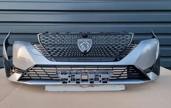 Peugeot 308 Front bumper 