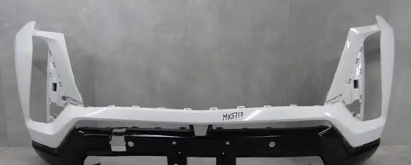 Cadillac Escalade Front bumper NAHCUMK5717