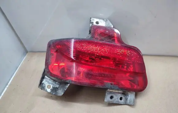 Opel Zafira C Rear bumper light 13295764