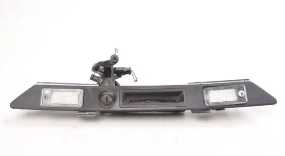 Audi A4 Allroad Tailgate/trunk/boot exterior handle 8E0827657E