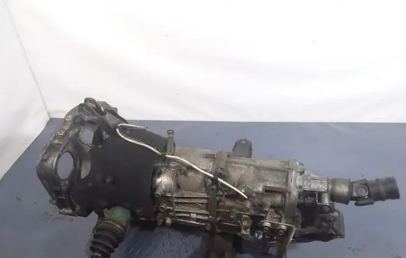 Manual 6 speed gearbox