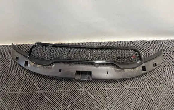 Dodge Durango Front grill 6UZ19TRMAA