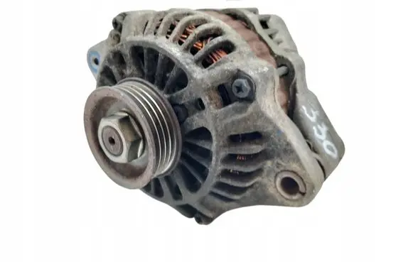 Suzuki Swift I Generator/alternator 3140084E01